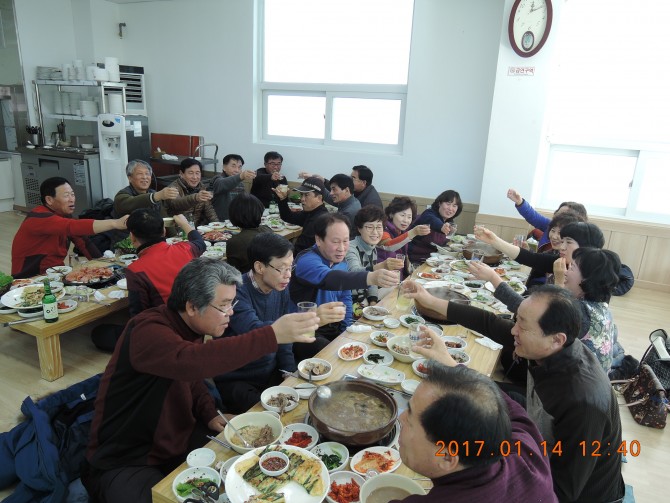 충전회 수통골 가다